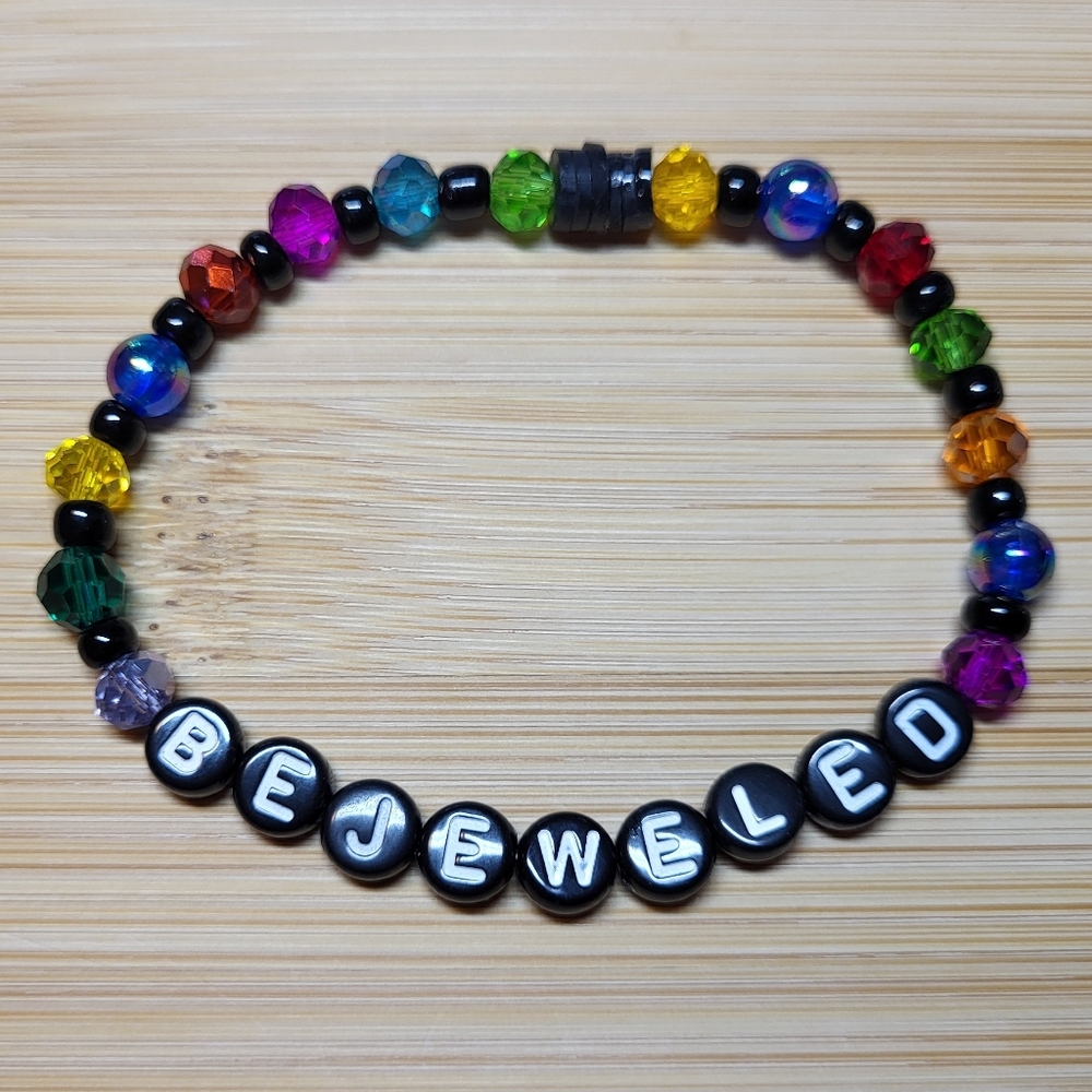 Bejeweled- Taylor Swift Friendship Bracelet, Size 7"